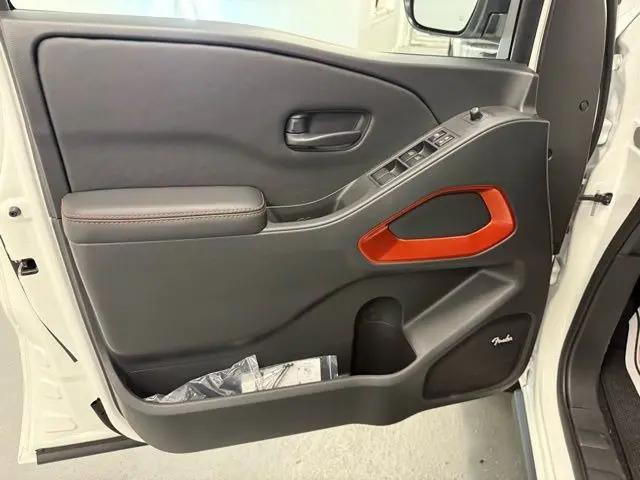 2026 Nissan Frontier Crew Cab PRO-4X 4x4