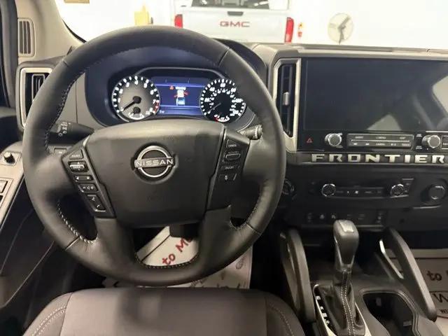 2026 Nissan Frontier Crew Cab SV 4x4