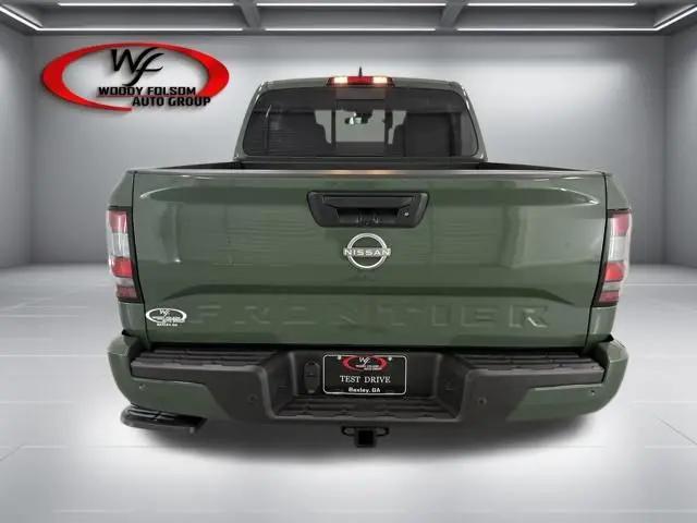 2026 Nissan Frontier Crew Cab SV 4x2