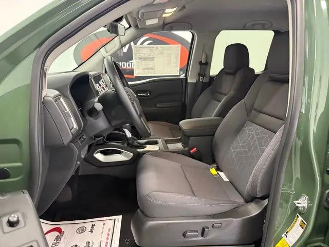 2026 Nissan Frontier Crew Cab SV 4x2
