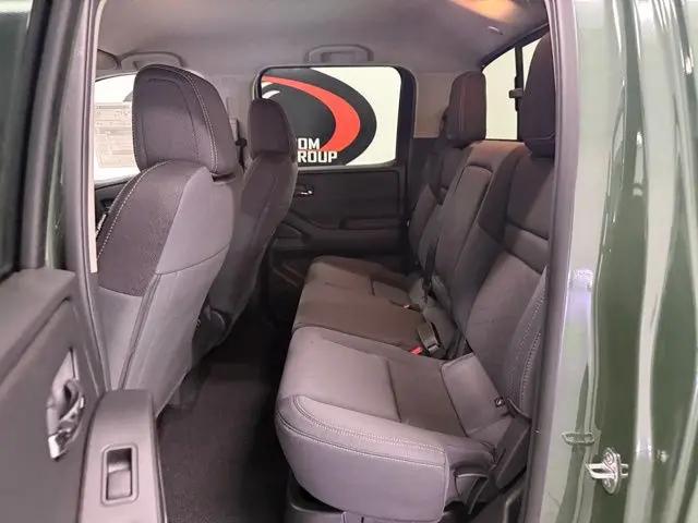 2026 Nissan Frontier Crew Cab SV 4x2