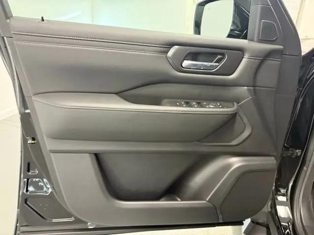 2026 Nissan Armada SV