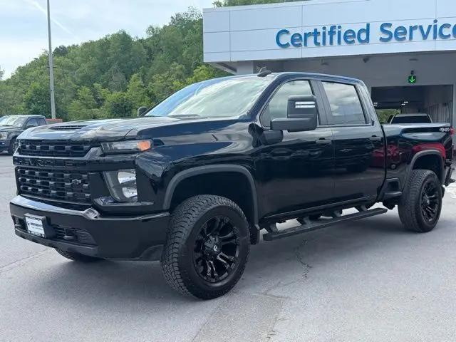 2022 Chevrolet Silverado 2500HD 4WD Crew Cab Standard Bed Custom
