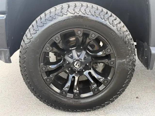 2022 Chevrolet Silverado 2500HD 4WD Crew Cab Standard Bed Custom