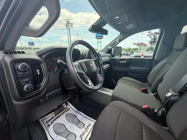 2022 Chevrolet Silverado 2500HD 4WD Crew Cab Standard Bed Custom