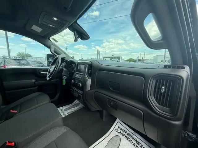 2022 Chevrolet Silverado 2500HD 4WD Crew Cab Standard Bed Custom