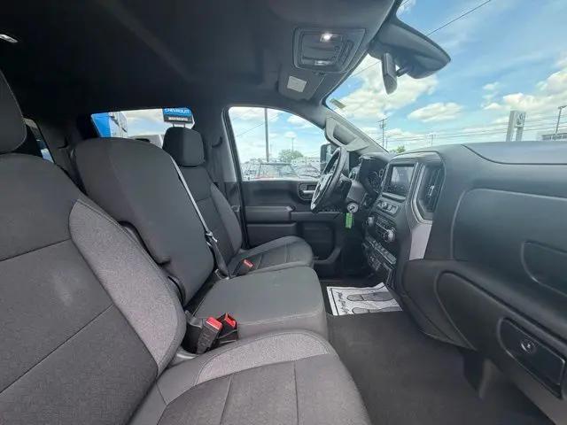 2022 Chevrolet Silverado 2500HD 4WD Crew Cab Standard Bed Custom