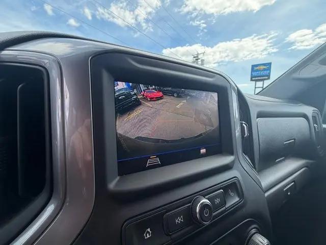2022 Chevrolet Silverado 2500HD 4WD Crew Cab Standard Bed Custom