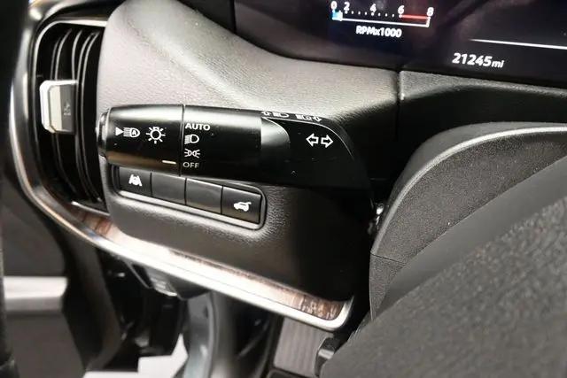 2025 Nissan Armada SL 2WD