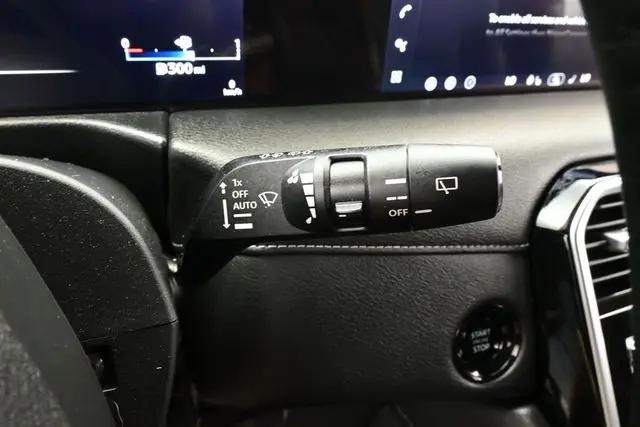 2025 Nissan Armada SL 2WD