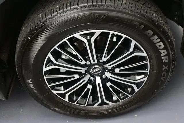 2025 Nissan Armada SL 2WD