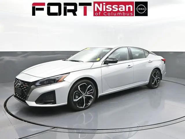 2024 Nissan Altima SR FWD