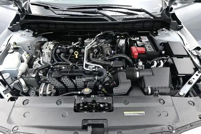 2024 Nissan Altima SR FWD