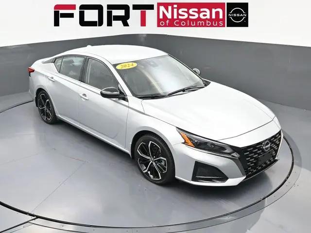 2024 Nissan Altima SR FWD