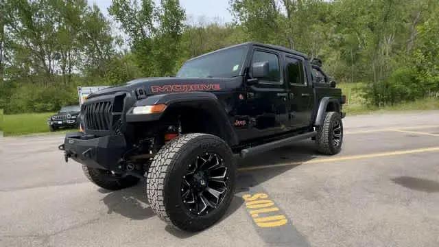 2023 Jeep Gladiator Sport