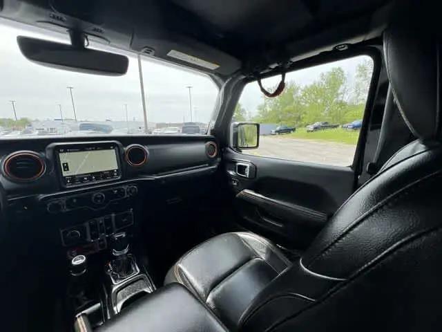 2023 Jeep Gladiator Sport