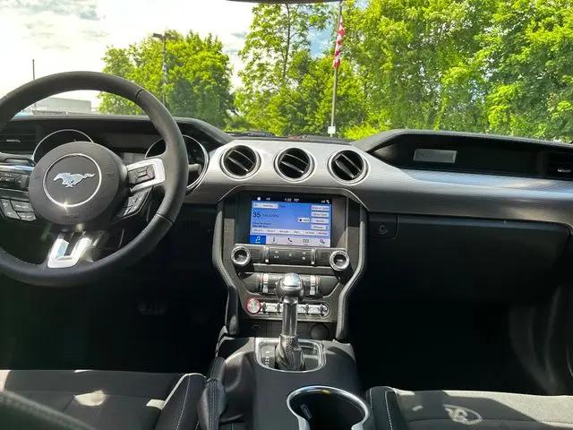 2019 Ford Mustang EcoBoost