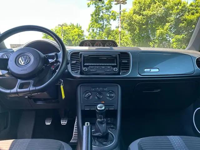 2012 Volkswagen Beetle 2.0T