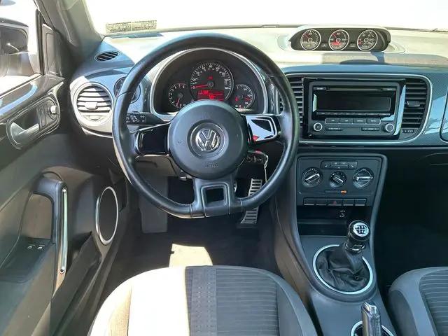 2012 Volkswagen Beetle 2.0T