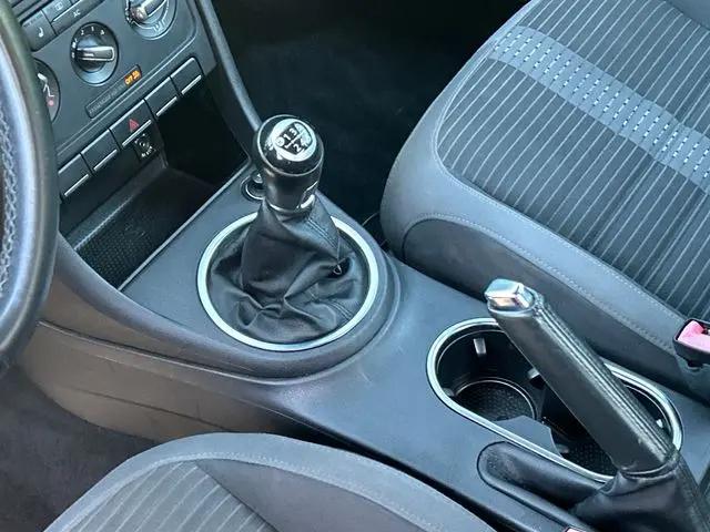 2012 Volkswagen Beetle 2.0T