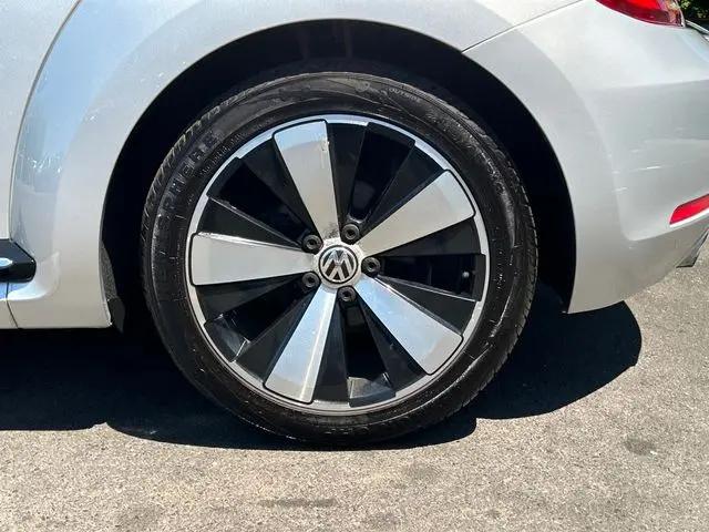 2012 Volkswagen Beetle 2.0T