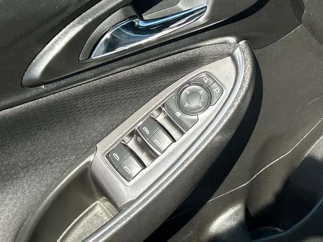2016 Chevrolet Malibu 1LT