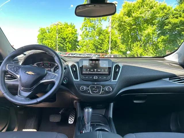 2016 Chevrolet Malibu 1LT