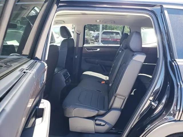 2026 Volkswagen Atlas SEL