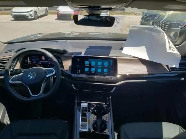 2026 Volkswagen Atlas SEL