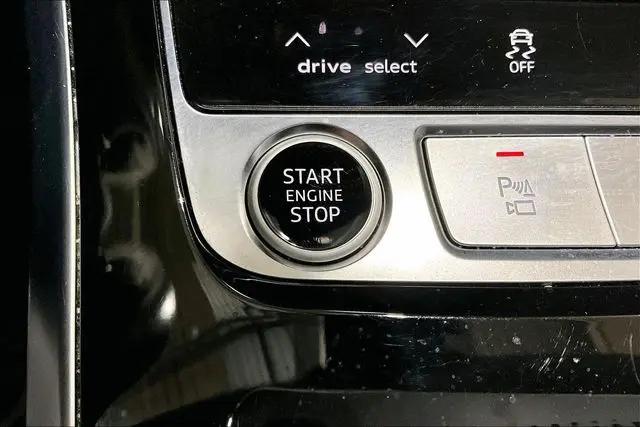 2021 Audi Q8 Prestige 55 TFSI quattro Tiptronic