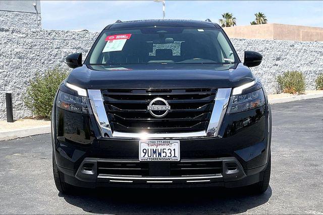 2025 Nissan Pathfinder SV FWD