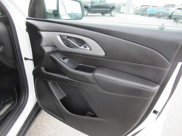 2022 Chevrolet Traverse AWD LT Cloth