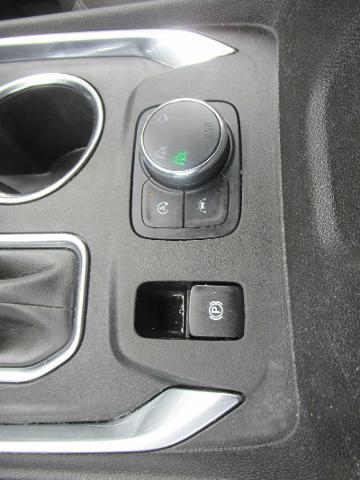 2022 Chevrolet Traverse AWD LT Cloth
