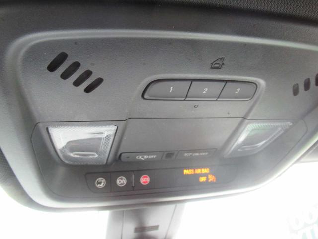 2022 Chevrolet Traverse AWD LT Cloth