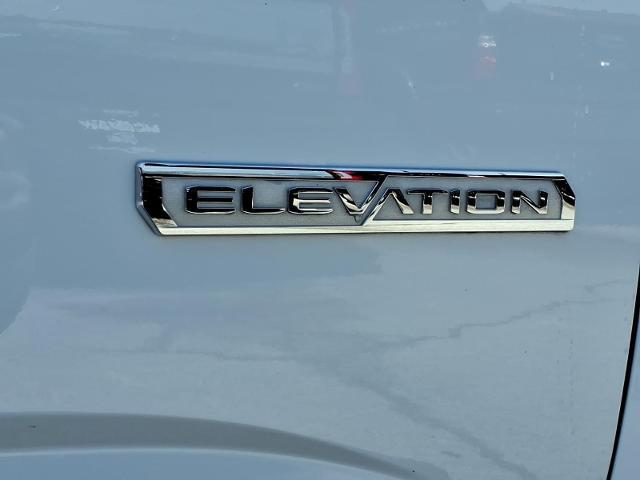 2022 GMC Canyon 4WD Crew Cab Short Box Elevation