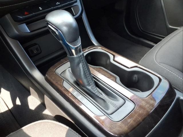 2022 GMC Canyon 4WD Crew Cab Short Box Elevation