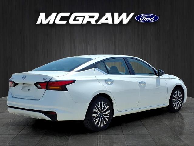 2024 Nissan Altima SV FWD