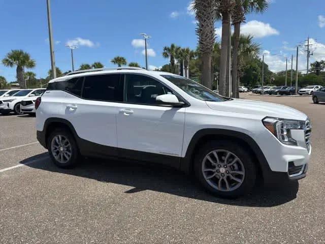 2023 GMC Terrain FWD SLT