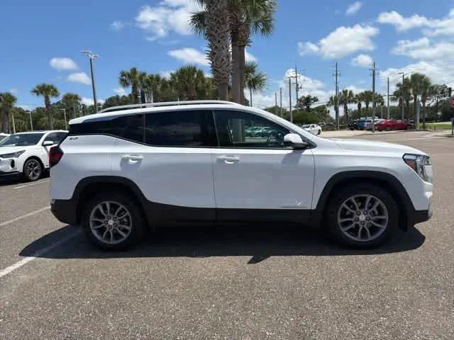 2023 GMC Terrain FWD SLT