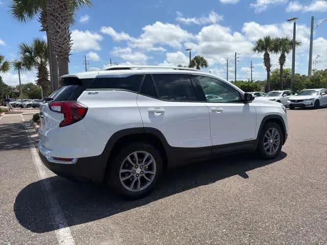 2023 GMC Terrain FWD SLT