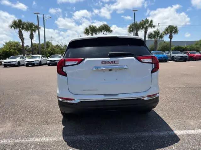 2023 GMC Terrain FWD SLT