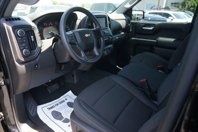 2025 Chevrolet Silverado 1500 4WD Crew Cab Short Bed Custom