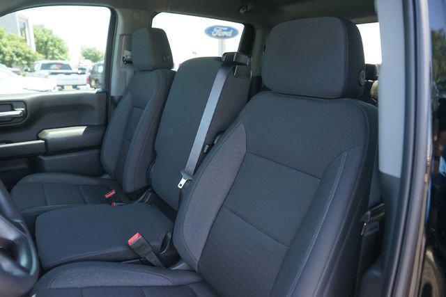 2025 Chevrolet Silverado 1500 4WD Crew Cab Short Bed Custom