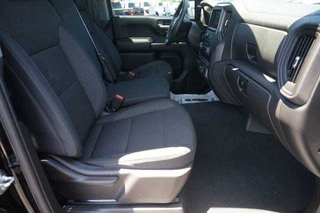 2025 Chevrolet Silverado 1500 4WD Crew Cab Short Bed Custom
