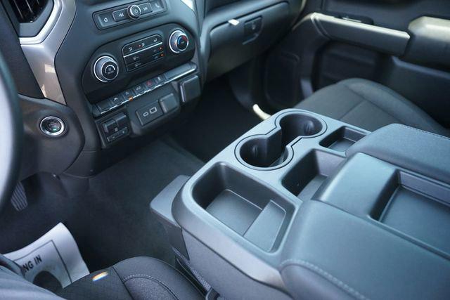 2025 Chevrolet Silverado 1500 4WD Crew Cab Short Bed Custom