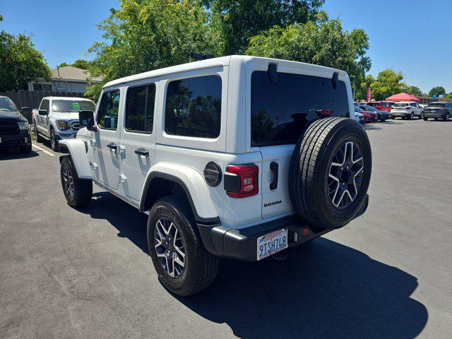 2025 Jeep Wrangler 4-Door Sahara 4x4