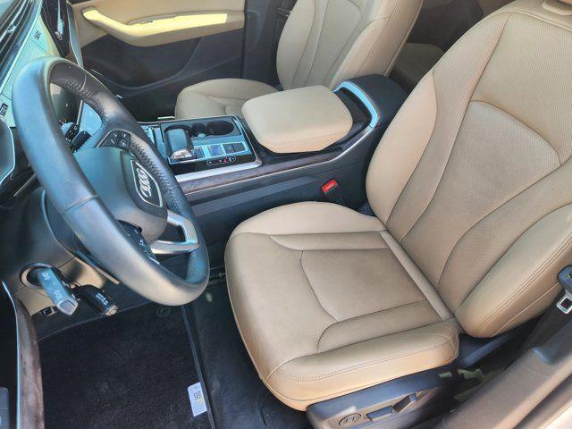 2019 Audi Q8 55 Premium