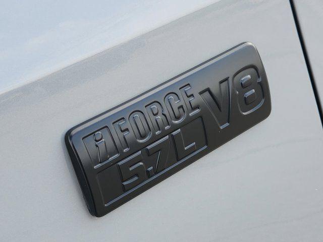 2019 Toyota Tundra SR5 5.7L V8
