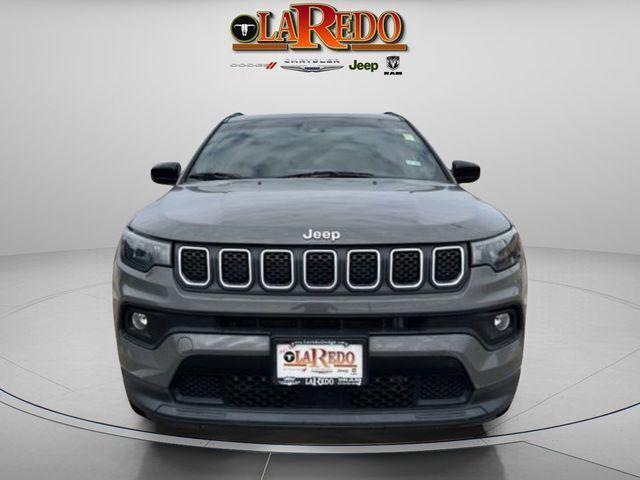 2023 Jeep Compass Latitude Lux FWD