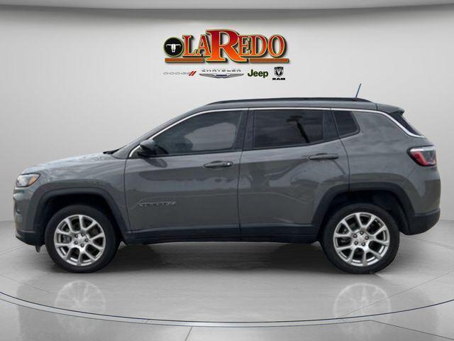 2023 Jeep Compass Latitude Lux FWD